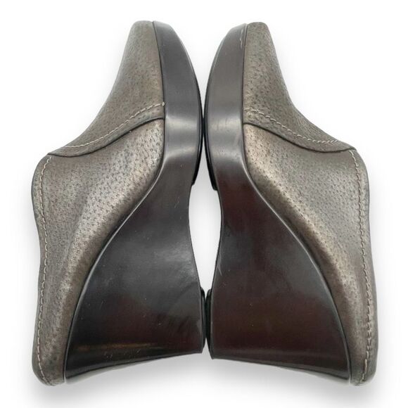 Donald J. Pliner Josey Wedge Clog Mules Brown Bronze Leather Slip On Size 7.5 - Picture 11 of 15